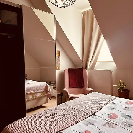 홈스테이 Luxurious With Zen Atmosphere In Zurenborg 안트베르펜