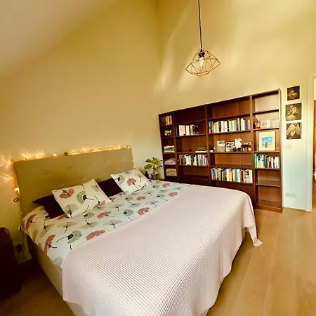 Privat bolig Luxurious With Zen Atmosphere In Zurenborg *